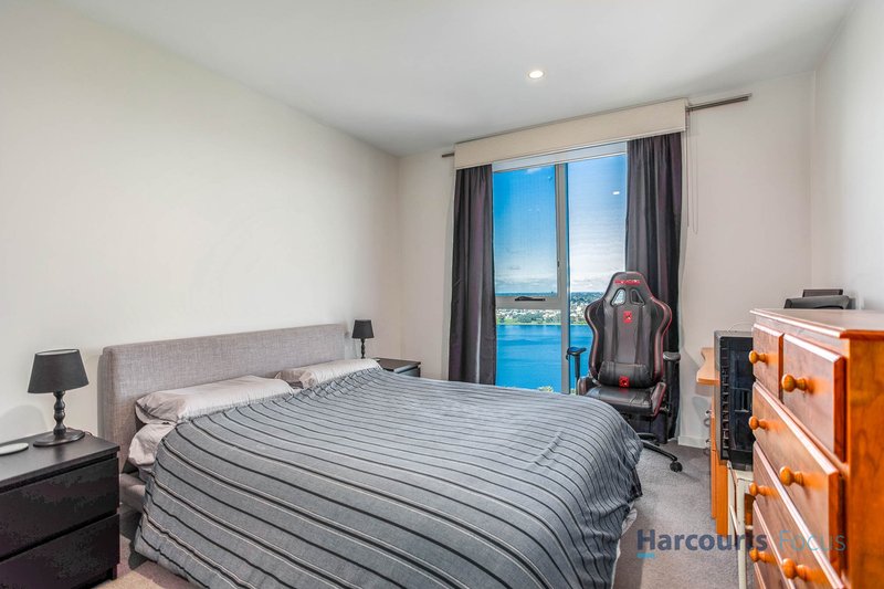 Photo - 2706/63 Adelaide Terrace, East Perth WA 6004 - Image 8