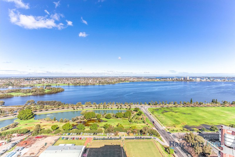 Photo - 2706/63 Adelaide Terrace, East Perth WA 6004 - Image 15