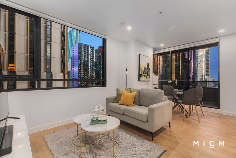 Photo - 2708/80 Abeckett Street, Melbourne VIC 3000 - Image 3