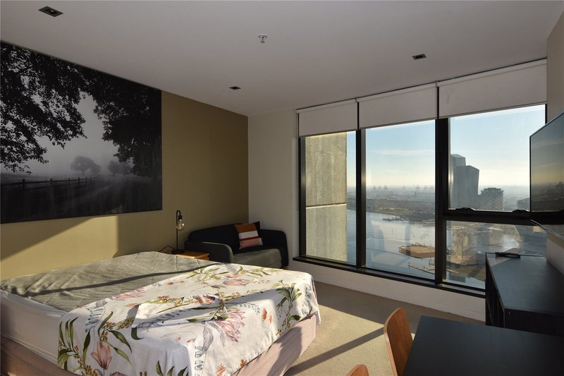 2709B/100 Harbour Esplanade, Docklands VIC 3008