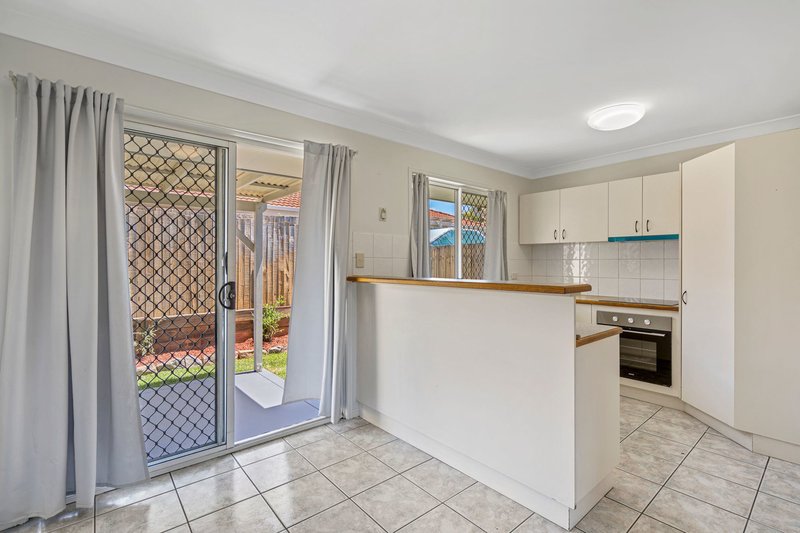 Photo - 2/71 Boundary Street, Tingalpa QLD 4173 - Image 2