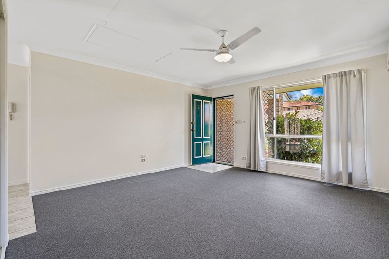 Photo - 2/71 Boundary Street, Tingalpa QLD 4173 - Image 3