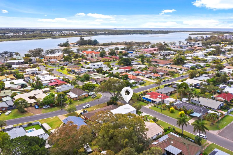 Photo - 2/71 Broadsea Avenue, Maroochydore QLD 4558 - Image 26