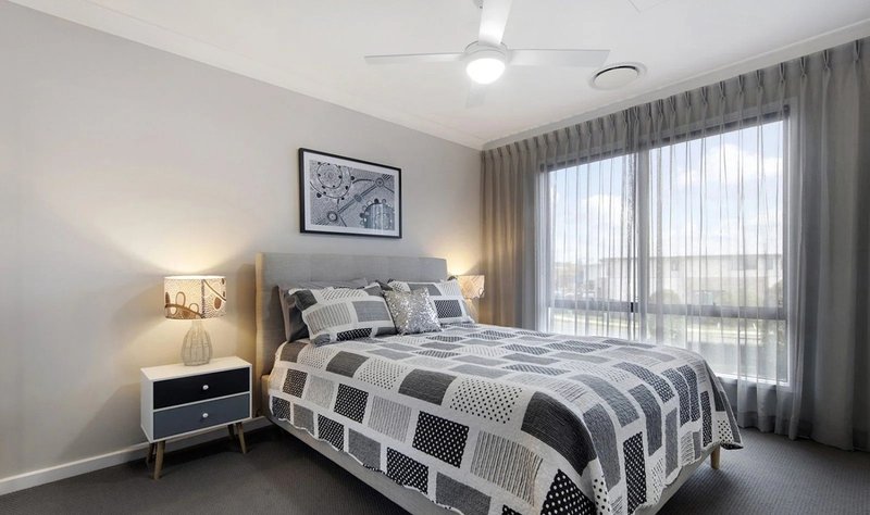 Photo - 27/1 Citron Crescent, Helensvale QLD 4212 - Image 10