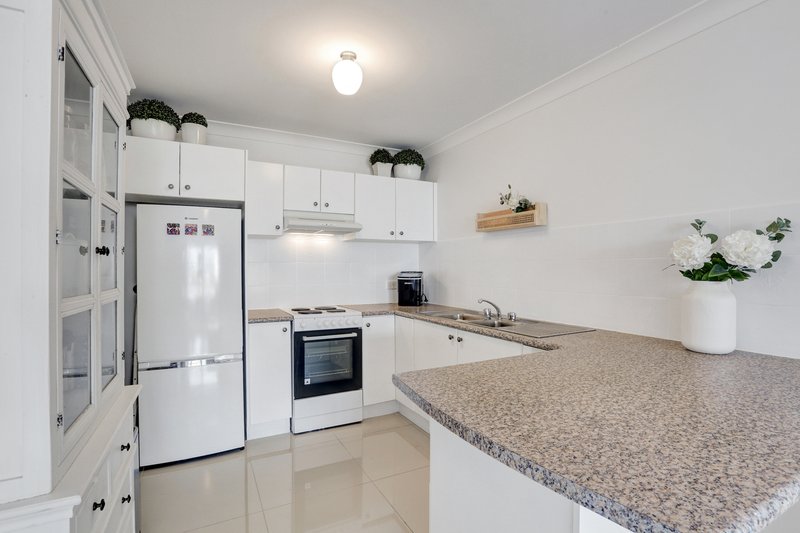 Photo - 2/71 Fowlers Road, Dapto NSW 2530 - Image 3