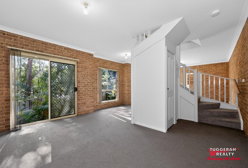 Photo - 27/1 Hillview Crescent, Tuggerah NSW 2259 - Image 9