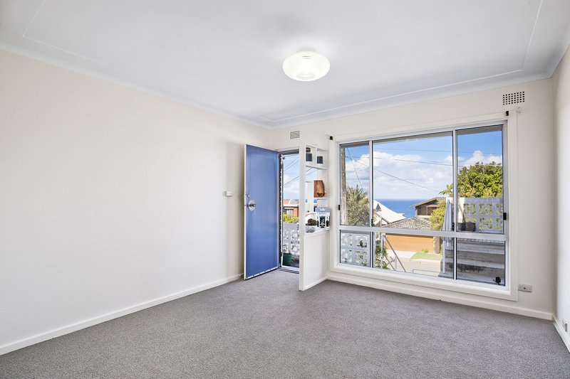 Photo - 2/71 Hilma Street, Collaroy Plateau NSW 2097 - Image 2