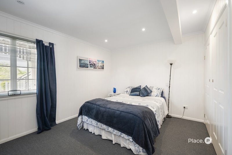 Photo - 271 London Road, Belmont QLD 4153 - Image 16