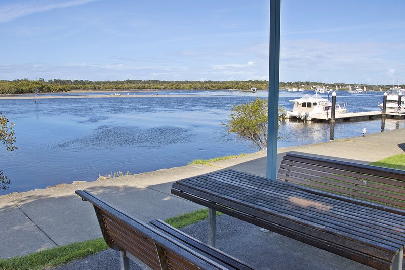 Photo - 2/71 Marine Drive, Tea Gardens NSW 2324 - Image 8