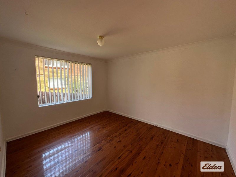 Photo - 2/71 Vermont Road, Warrawong NSW 2502 - Image 6