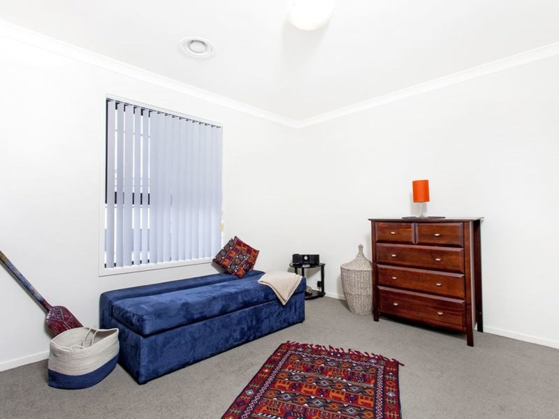 Photo - 27/10 Helpmann Street, Bonython ACT 2905 - Image 8