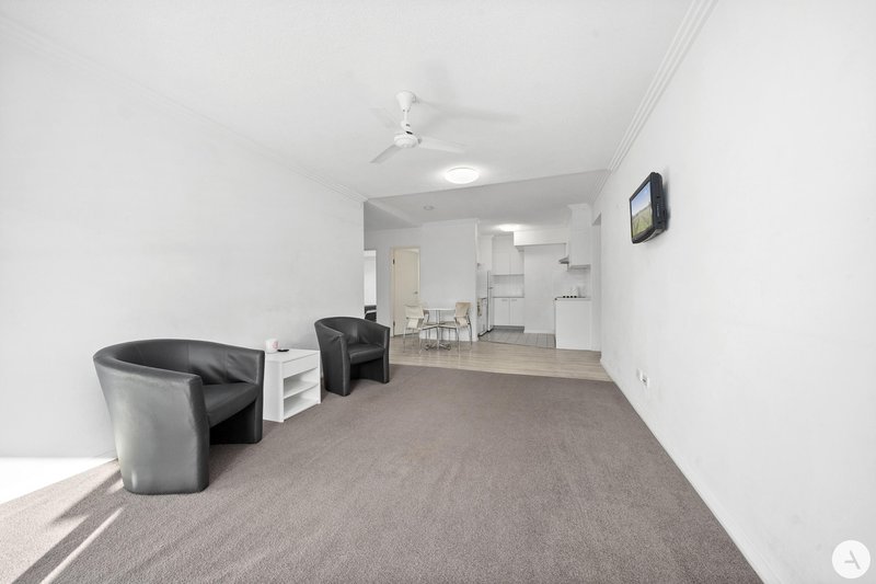 Photo - 27/101 Hennessy Street, Belconnen ACT 2617 - Image 5