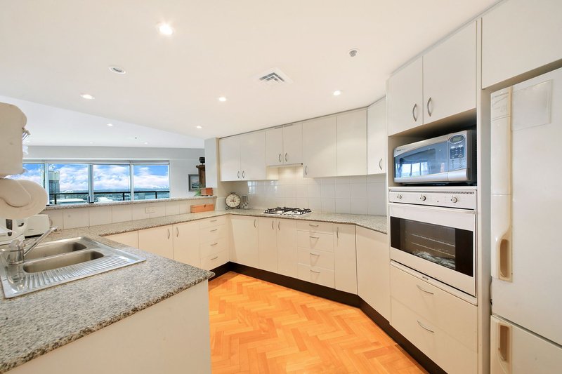 Photo - 2710/2 Quay Street, Haymarket NSW 2000 - Image 2