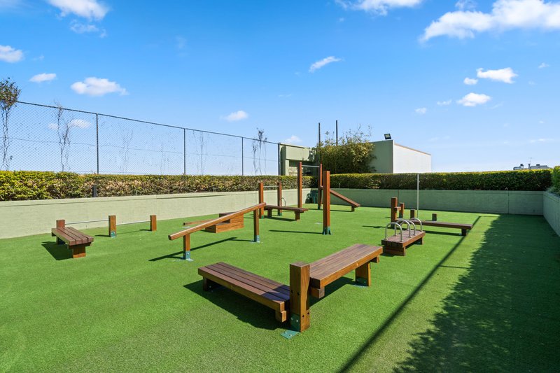 Photo - 2710/83-85 Spring Street, Bondi Junction NSW 2022 - Image 10