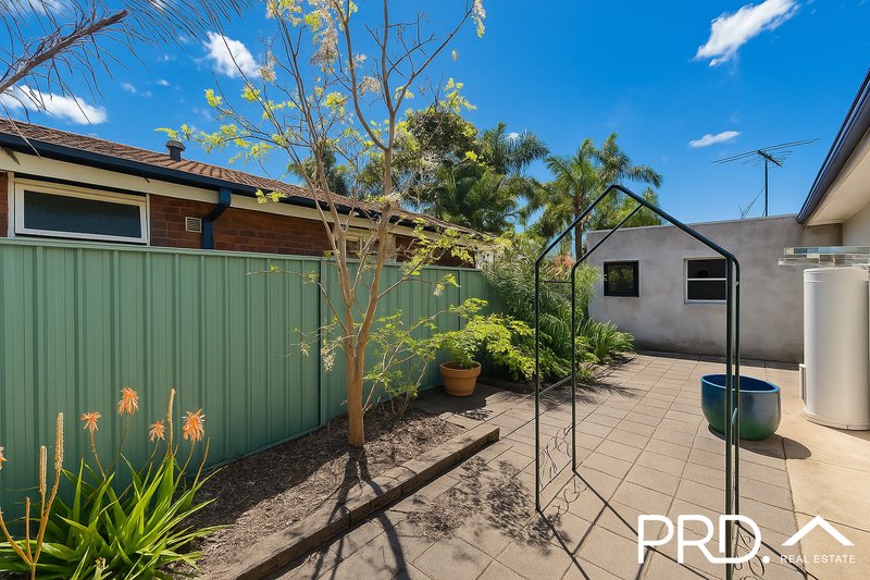 Photo - 2/711 Henry Lawson Drive, East Hills NSW 2213 - Image 6