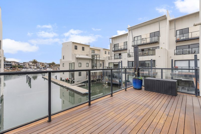 27/117 Mcleod Road, Patterson Lakes VIC 3197