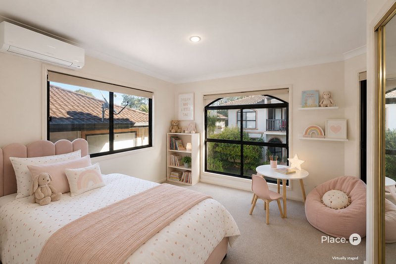 Photo - 27/12 Greendale Way, Carindale QLD 4152 - Image 8