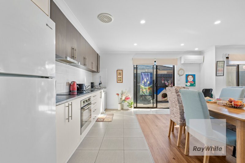 Photo - 27/12 Kirkland Court, Epping VIC 3076 - Image 7