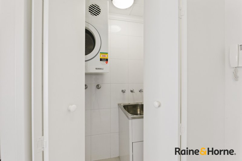 Photo - 271/298-304 Sussex Street, Sydney NSW 2000 - Image 9