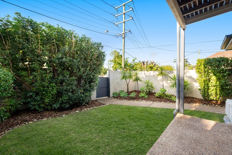 Photo - 2/713 Wynnum Road, Morningside QLD 4170 - Image 15