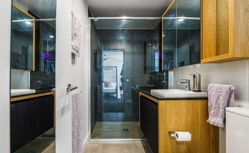 Photo - 27/14 Elizabeth Avenue, Broadbeach QLD 4218 - Image 7