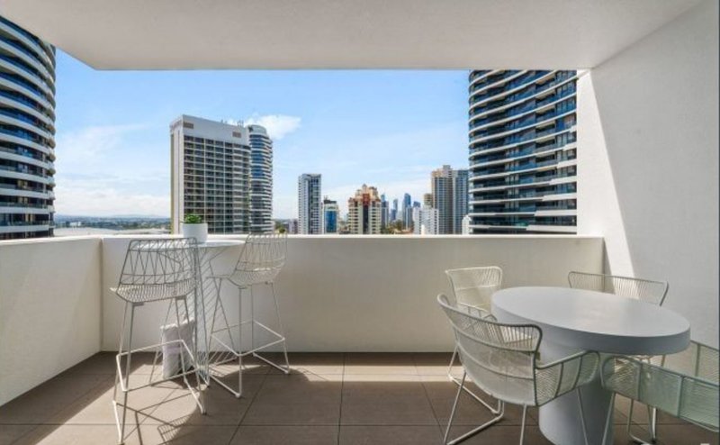 Photo - 27/14 Elizabeth Avenue, Broadbeach QLD 4218 - Image 8