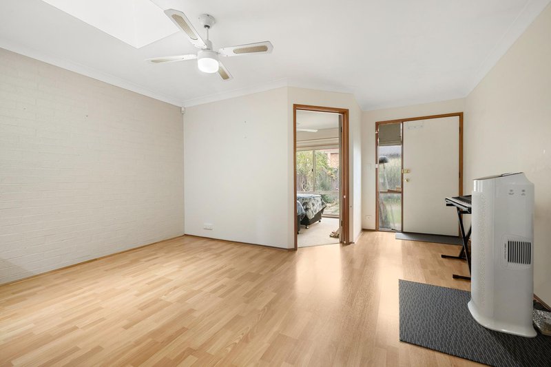 Photo - 27/146 Ellerston Avenue, Isabella Plains ACT 2905 - Image 8