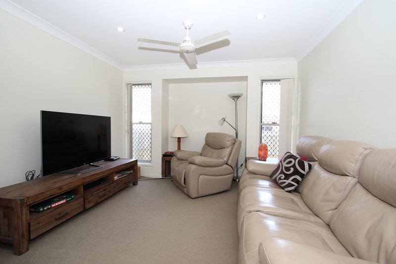 Photo - 27/15 Surwold Way, Loganlea QLD 4131 - Image 8