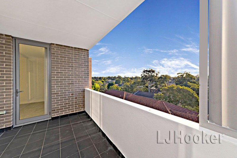 Photo - 27/17-19 Burlington Road, Homebush NSW 2140 - Image 3