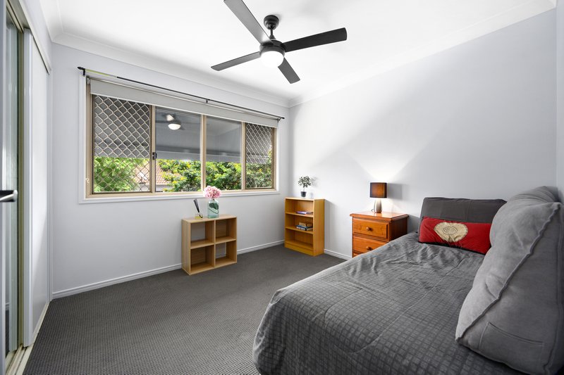 Photo - 27/19 Harrow Place, Arundel QLD 4214 - Image 9