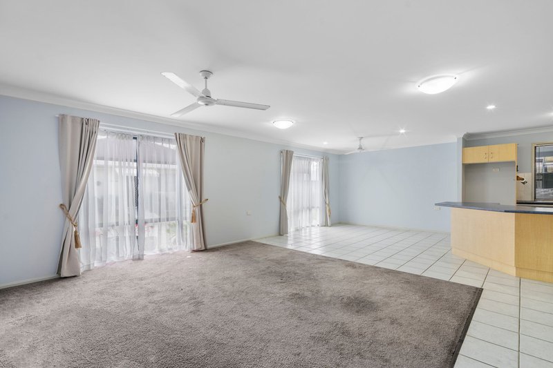 Photo - 27/196 Logan Street, Eagleby QLD 4207 - Image 7