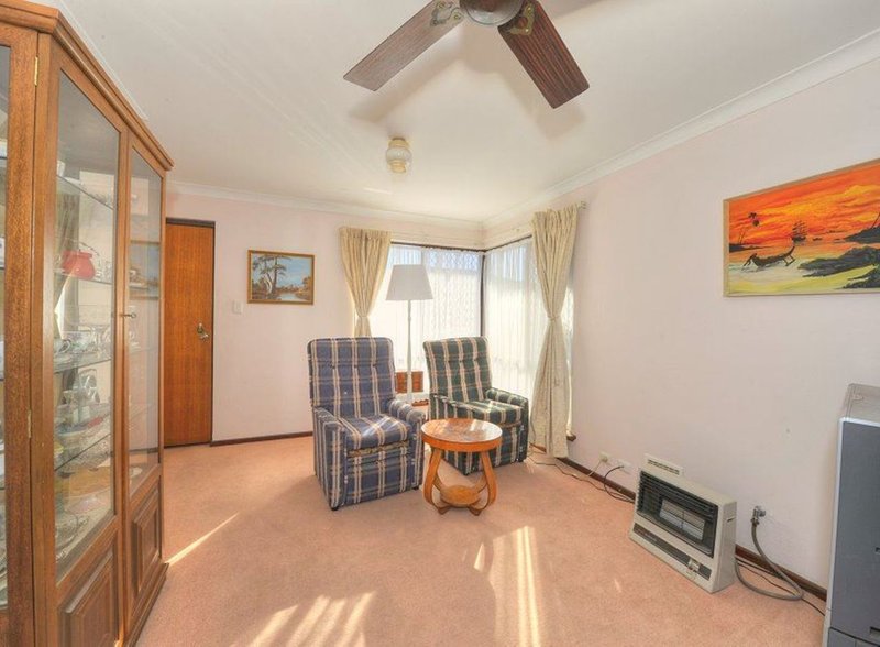 Photo - 2/72 Anstruther Road, Mandurah WA 6210 - Image 3