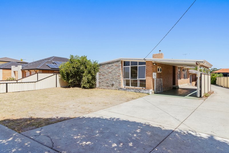 Photo - 272 Belgravia Street, Cloverdale WA 6105 - Image 26