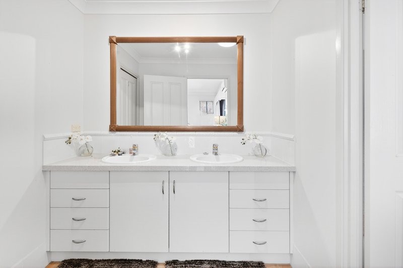 Photo - 27/2 Bronberg Court, Southport QLD 4215 - Image 15