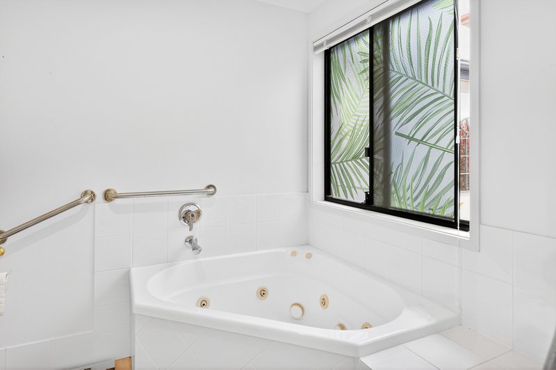 Photo - 27/2 Bronberg Court, Southport QLD 4215 - Image 16