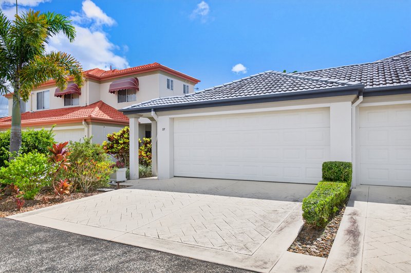 Photo - 27/2 Bronberg Court, Southport QLD 4215 - Image 21