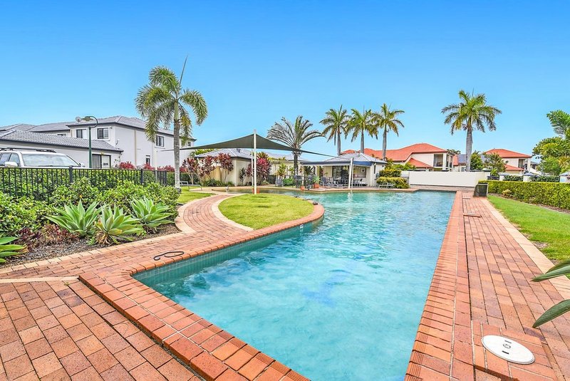 Photo - 27/2 Bronberg Court, Southport QLD 4215 - Image 22