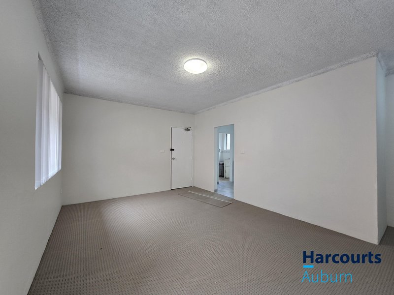 Photo - 2/72 Dartbrook Road, Auburn NSW 2144 - Image 2