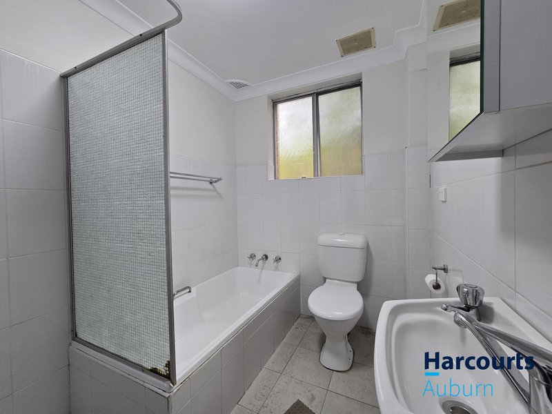 Photo - 2/72 Dartbrook Road, Auburn NSW 2144 - Image 6