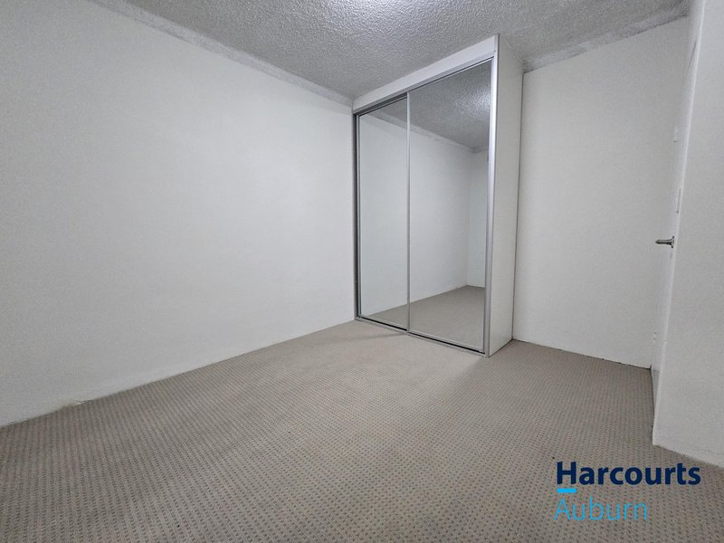 Photo - 2/72 Dartbrook Road, Auburn NSW 2144 - Image 10