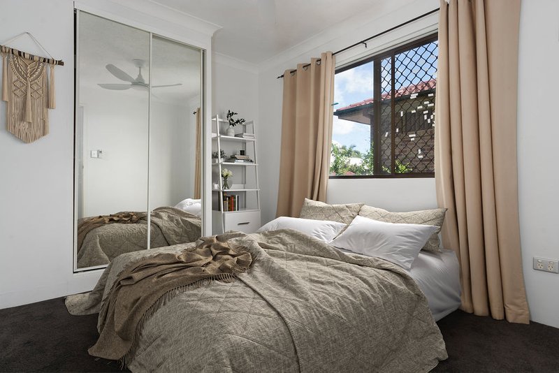 Photo - 2/72 Eton Street, Nundah QLD 4012 - Image 6