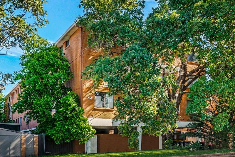 2/72 Mcburney Road, Cabramatta NSW 2166