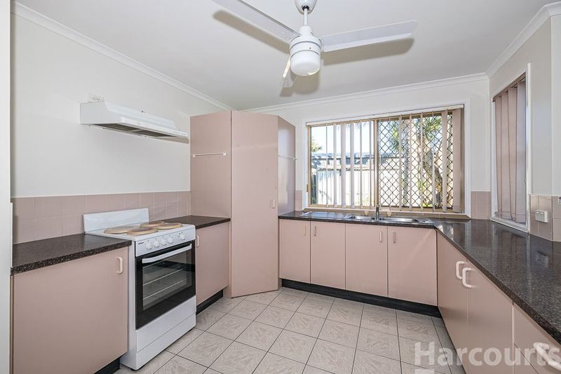 Photo - 2/72 Oleander Drive, Bongaree QLD 4507 - Image 3