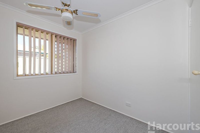 Photo - 2/72 Oleander Drive, Bongaree QLD 4507 - Image 10