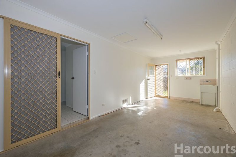 Photo - 2/72 Oleander Drive, Bongaree QLD 4507 - Image 12