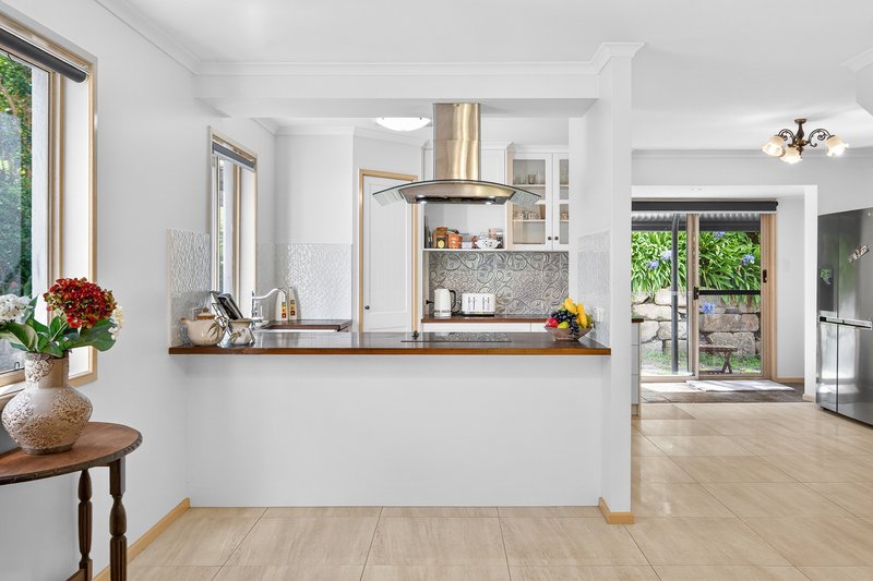 Photo - 272 Robinson Road, Mount Mee QLD 4521 - Image 10