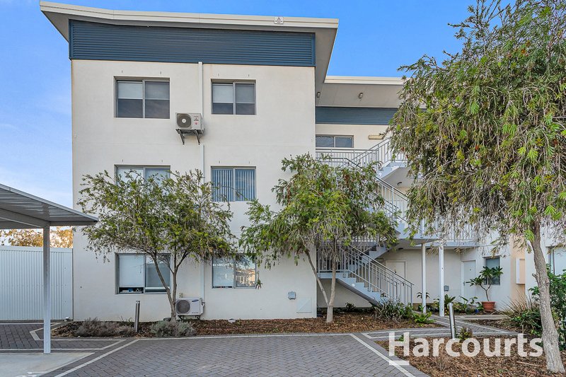 Photo - 27/2 Royston Link, Butler WA 6036 - Image 3