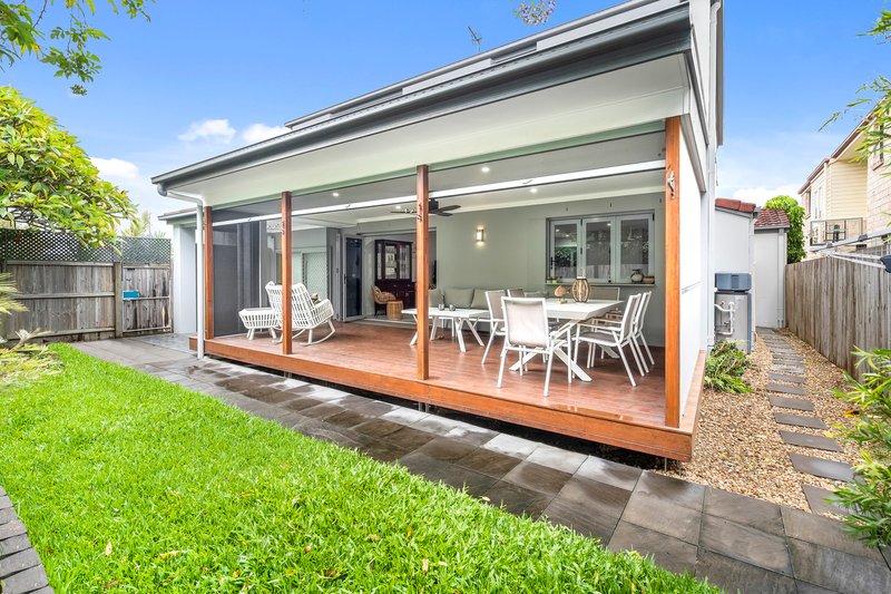 Photo - 2/72 Third Avenue, Palm Beach QLD 4221 - Image 9