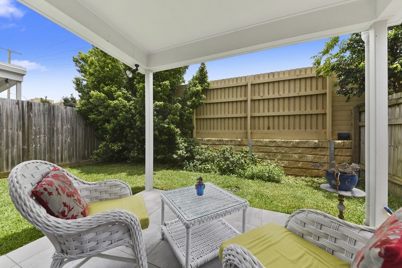 Photo - 27/20 Eminence Lane, Bridgeman Downs QLD 4035 - Image 5