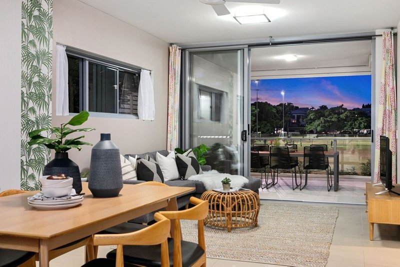 Photo - 27/21 Barramul Street, Bulimba QLD 4171 - Image 2